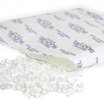 des sachets de gel de silice, disponibles en différentes tailles et types, notamment en gel de silice blanc, coloré et mixte. Ces sachets sont conçus pour absorber l'humidité efficacement et protéger les produits sensibles contre la corrosion, la moisissure et la détérioration. Idéal pour le transport, le stockage et la conservation.