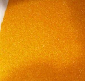 Photo de gel de silice fin, composé de billes de petite granulométrie, idéal pour une absorption rapide et précise de l'humidité. Ce gel de silice garantit une protection optimale pour des applications exigeant une grande efficacité contre l’humidité. gel de silice orange fin avec indicateur coloré. Gel de silice orange fin, composé de billes de petite granulométrie, idéal pour une absorption rapide et efficace de l'humidité. Avec un indicateur coloré passant de l'orange au vert sombre à saturation, ce gel offre un contrôle visuel pratique.