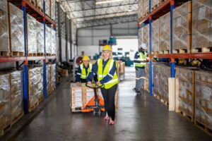Que ce soit pour le transport en conteneur, en camion ou le stockage en entrepôt, les sachets déshydratants préservent l’intégrité des colis, emballages et palettes contre la moisissure et la corrosion.