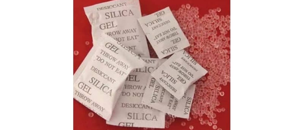 Sachets de gel de silice : une solution essentielle pour protéger vos produits contre l'humidité. Disponibles en formats variés, de 1 g à 25 kg, adaptés aux besoins industriels et domestiques.